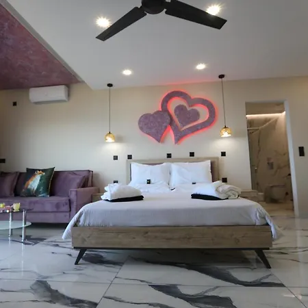 Golden Fox Studios&suites Appartement
