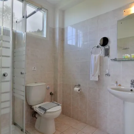 Appartement Golden Fox Studios&suites Lákones